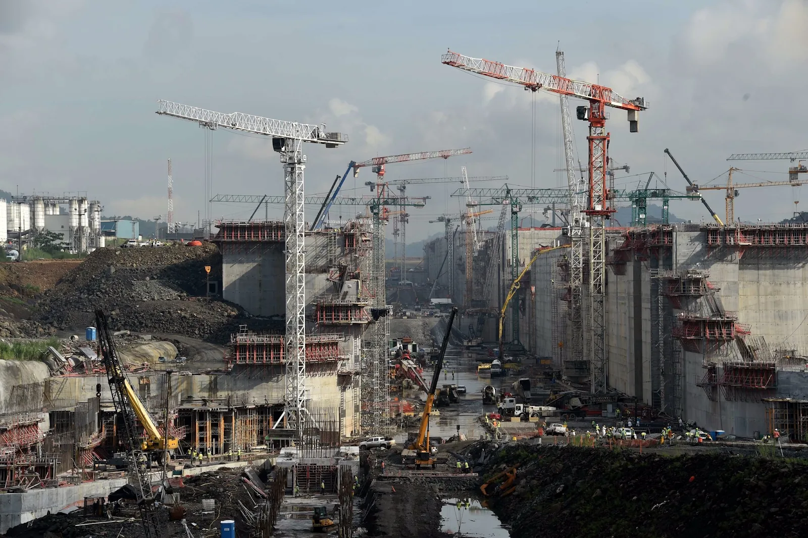 Like The Bunny, The Panama Canal Just Keeps Going!