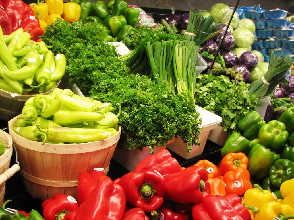 Once you have eaten the vegetables grown in Panama, and especially for me, pineapple, banana and brocolli, you will be ruined for eating them in many other places. They are that fresh and good.