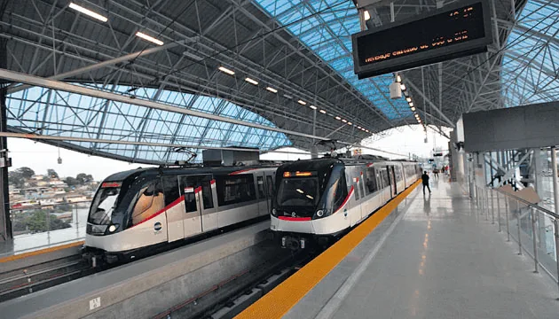 The Panama subway, called the Metro, includes city buses and rail. Both transportation systems function with an interchangeable metro card. A single ride is around $0.38.