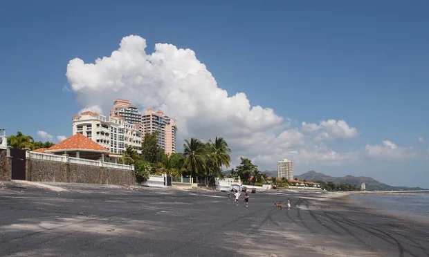 Coronado, Panama is an easy and affordable place to retire and live comfortably while enjoying absolutely beach-front living overlooking the Pacific Ocean.